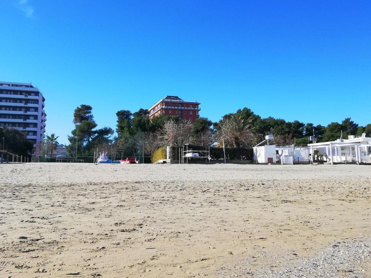 Parco Del Mare Pescara Apartments Ngoại thất bức ảnh